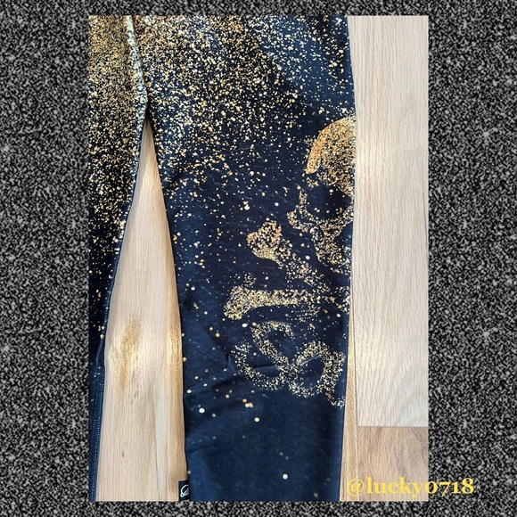 SoulCycle x Zara Terez EUC Black w Gold Confetti Capri Workout Legging Sz S - Picture 3 of 9